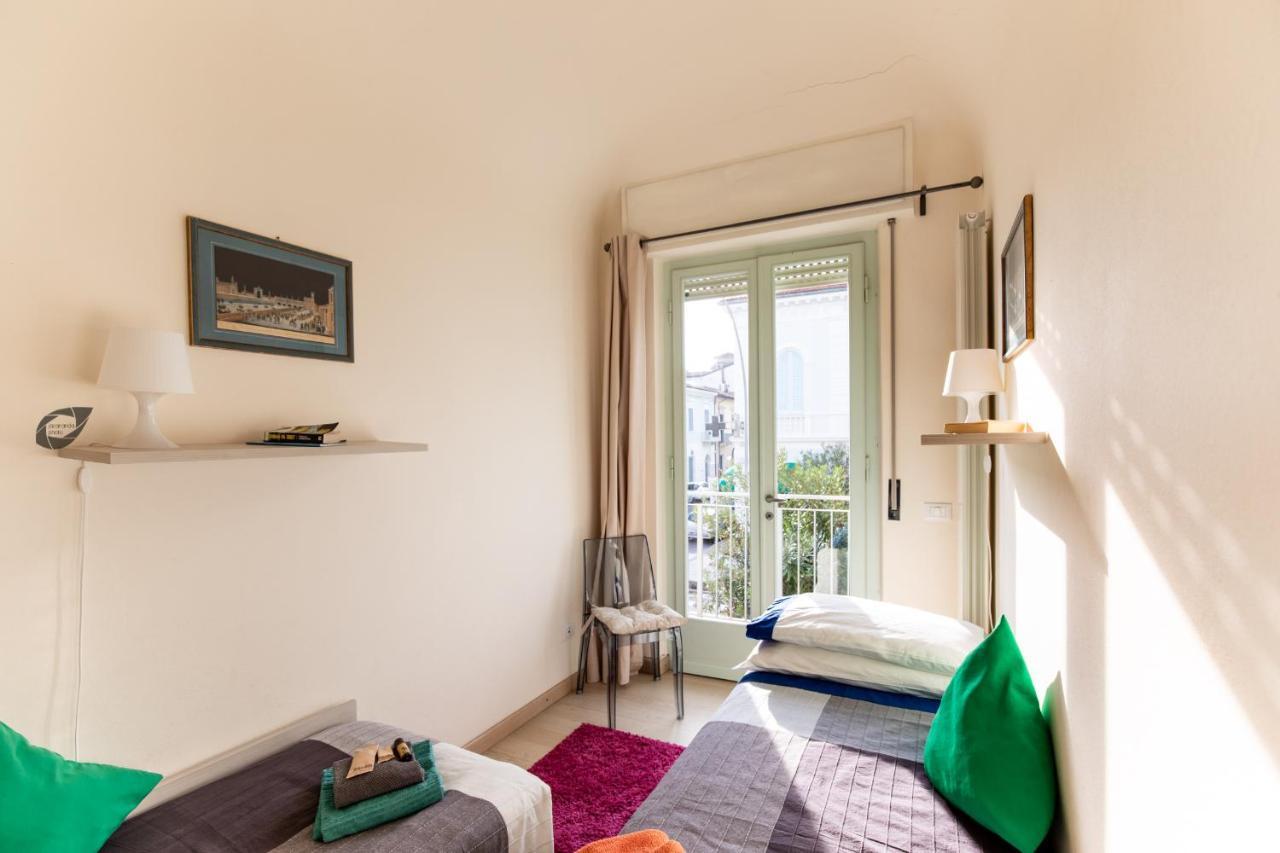 Foscolo Lägenhet Viareggio Exteriör bild